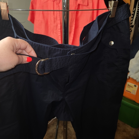 Like new Ralph Lauren capris - Picture 2 of 7